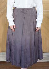 Load image into Gallery viewer, Skirt (Garnet Hill - Size 8)
