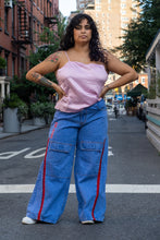 Load image into Gallery viewer, Jeans (Ice Pole - Size 34)
