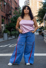 Load image into Gallery viewer, Jeans (Ice Pole - Size 34)
