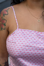 Load image into Gallery viewer, Tank (Victoria&#39;s Secret - Size XL)
