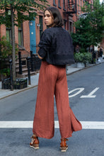 Load image into Gallery viewer, Shirt (A Piece Apart - Size 8)
