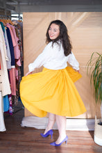 Load image into Gallery viewer, Skirt (Handmade - Size M)
